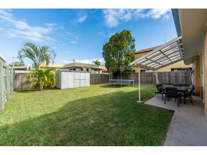 6 Errol Avenue, Paradise Point QLD 4216