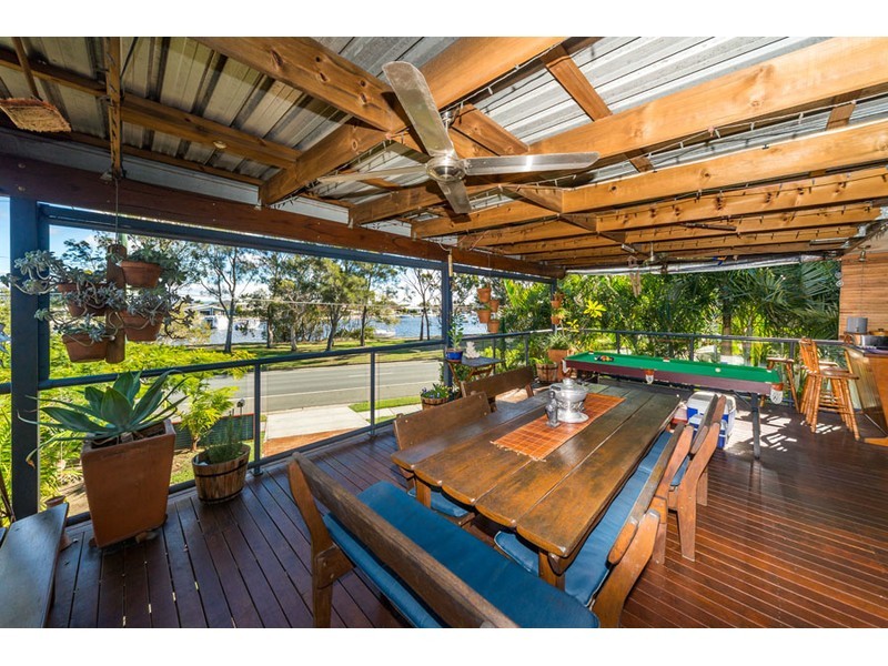 65 Paradise Parade, Paradise Point QLD 4216