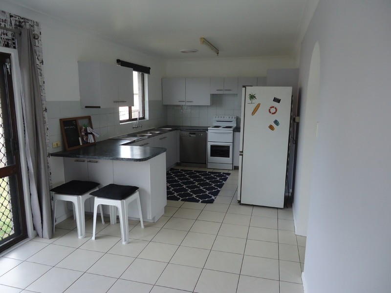 250 Central Street, Labrador QLD 4215