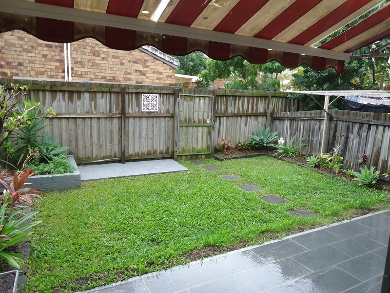 4/20 Huth Street, Labrador QLD 4215