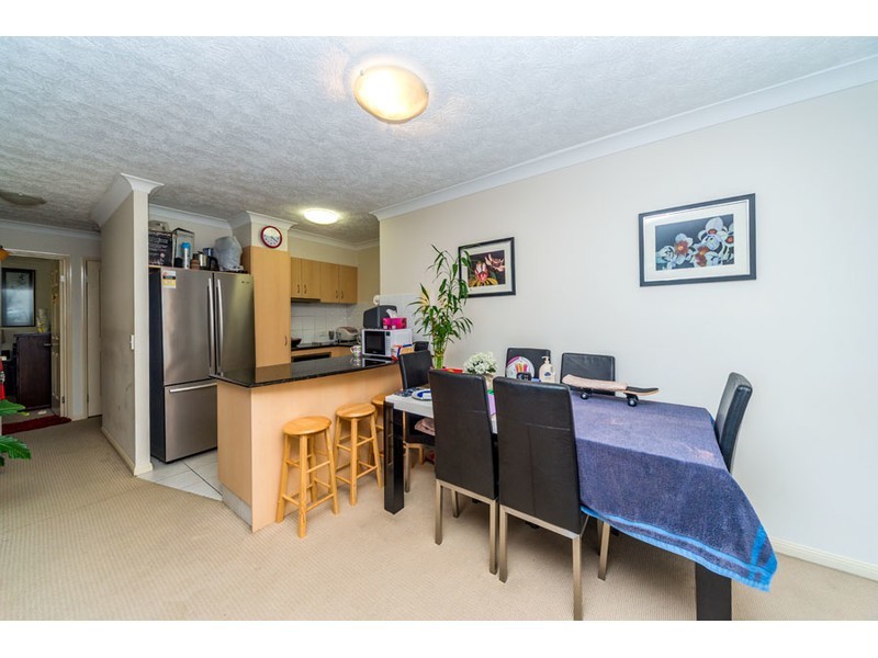 27/38 Labrador Street, Labrador QLD 4215