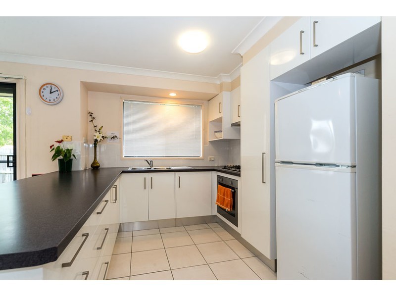 1 Pro Hart Place, Coombabah QLD 4216