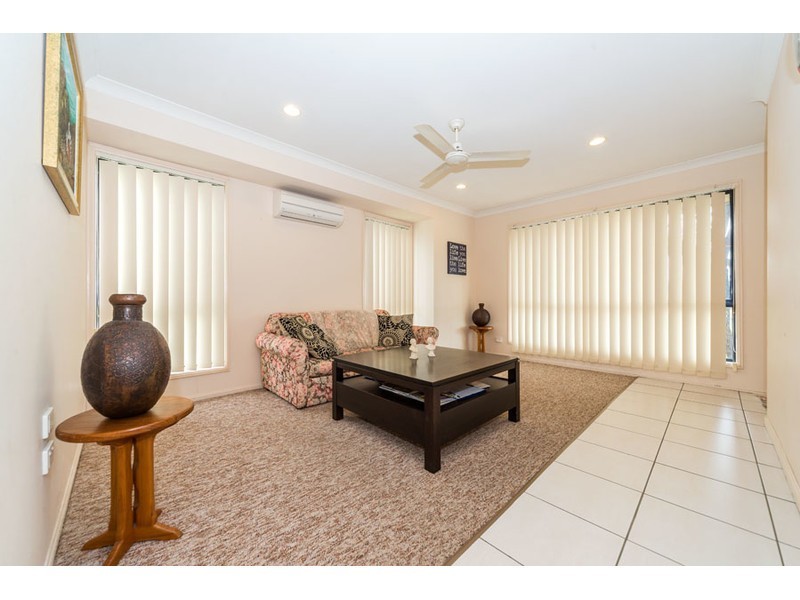 1 Pro Hart Place, Coombabah QLD 4216