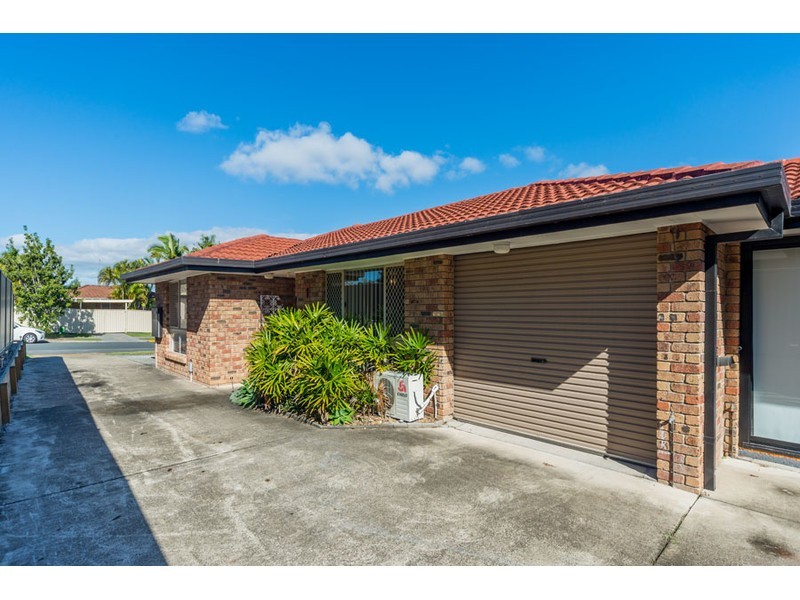 1/5 Brady Drive, Coombabah QLD 4216
