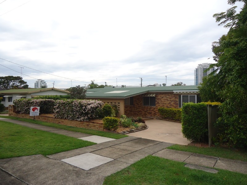 25 Echlin Street, Labrador QLD 4215