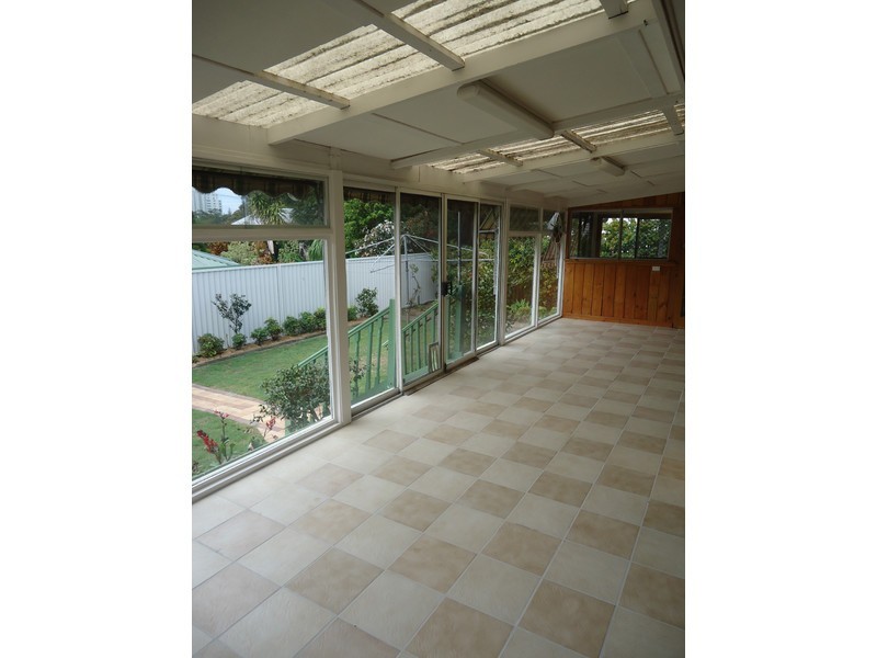 25 Echlin Street, Labrador QLD 4215