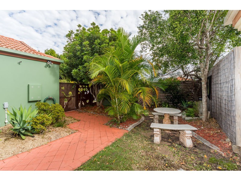 32 Zac Avenue, Coombabah QLD 4216