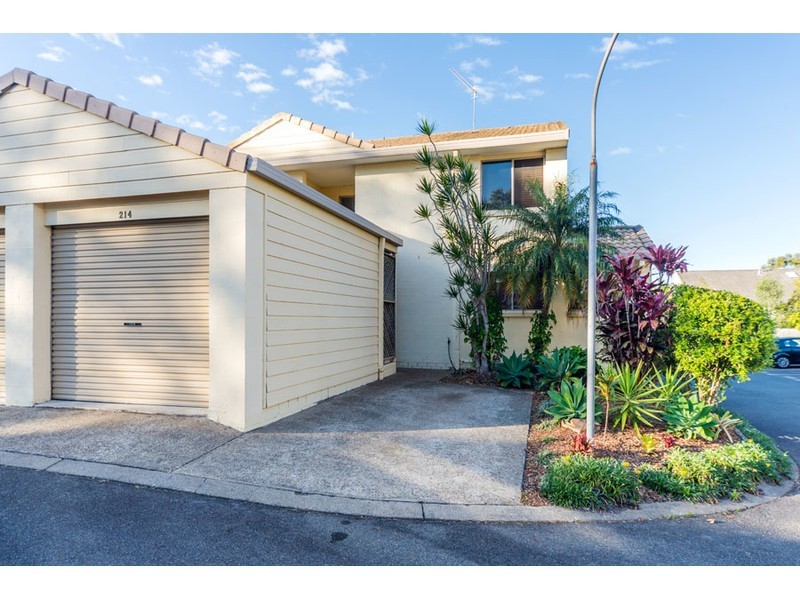 214/641 Pine Ridge Road, Biggera Waters QLD 4216