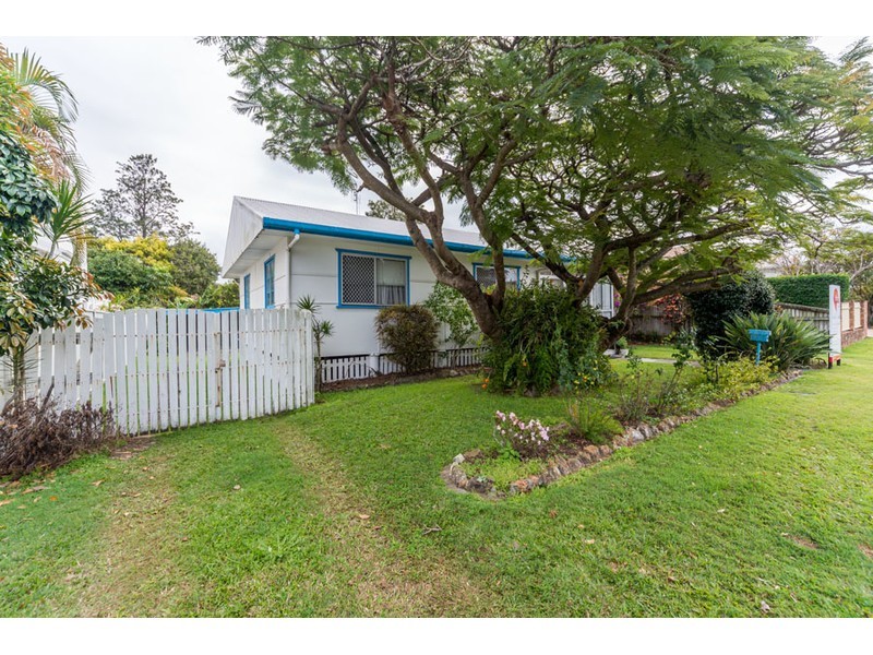 30 Huth Street, Labrador QLD 4215