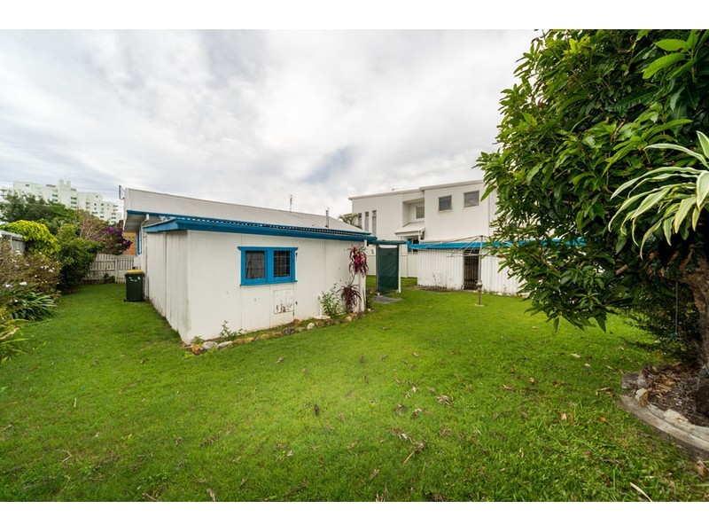 30 Huth Street, Labrador QLD 4215