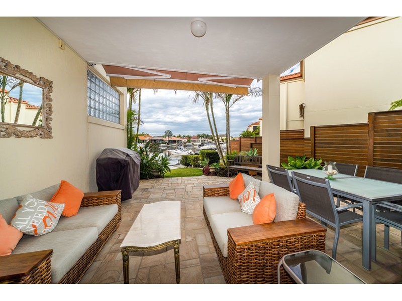 29/87 Morala Avenue, Runaway Bay QLD 4216