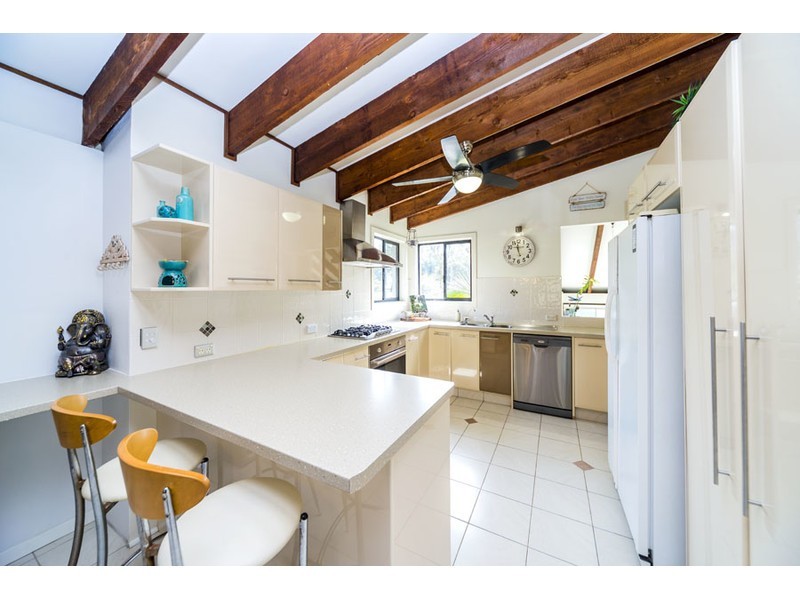 7 Turana Street, Coombabah QLD 4216