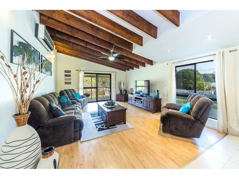 7 Turana Street, Coombabah QLD 4216