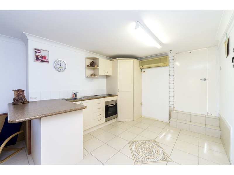 7 Turana Street, Coombabah QLD 4216