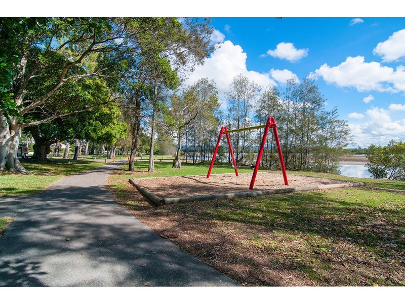 47 Iando Street, Coombabah QLD 4216