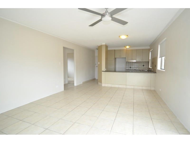 36/490 Marine Parade, Biggera Waters QLD 4216