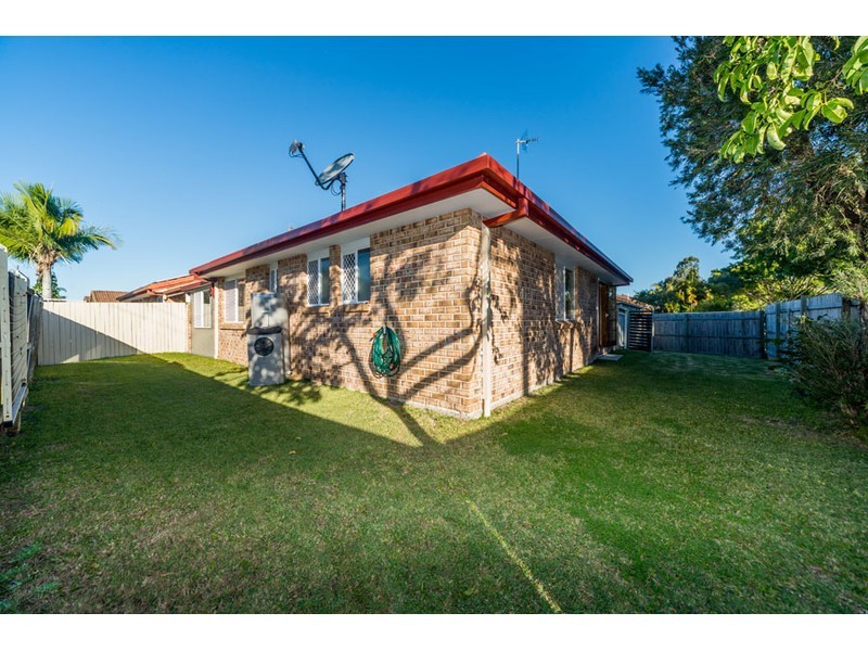 1/13 Jannie Court, Labrador QLD 4215
