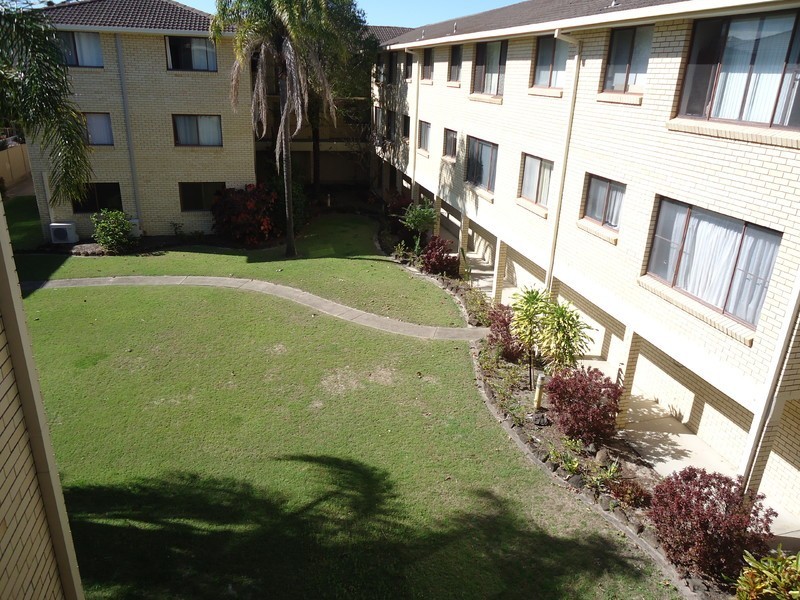 14/115 Frank Street, Labrador QLD 4215