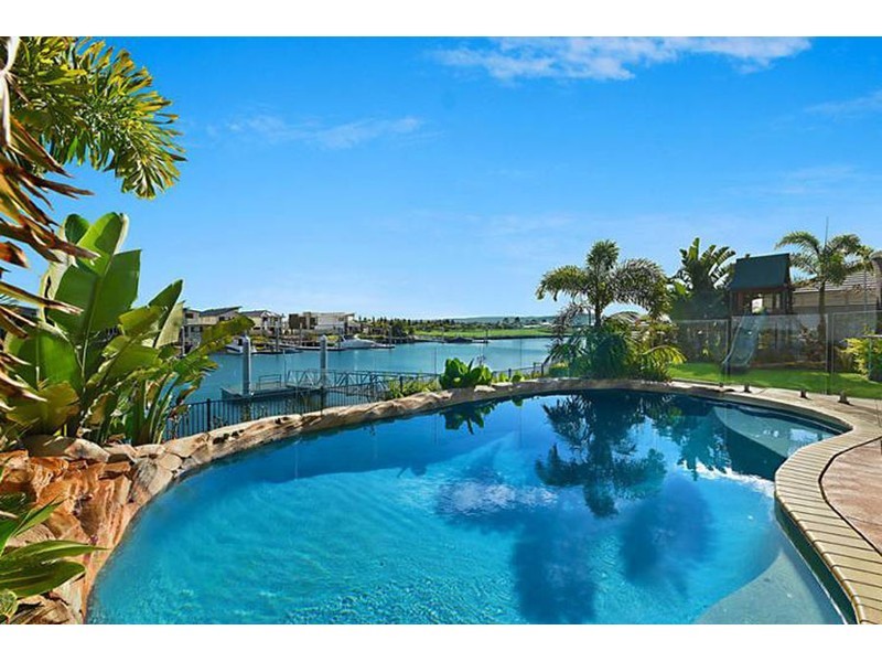 54 Palladium Boulevard, Hope Island QLD 4212