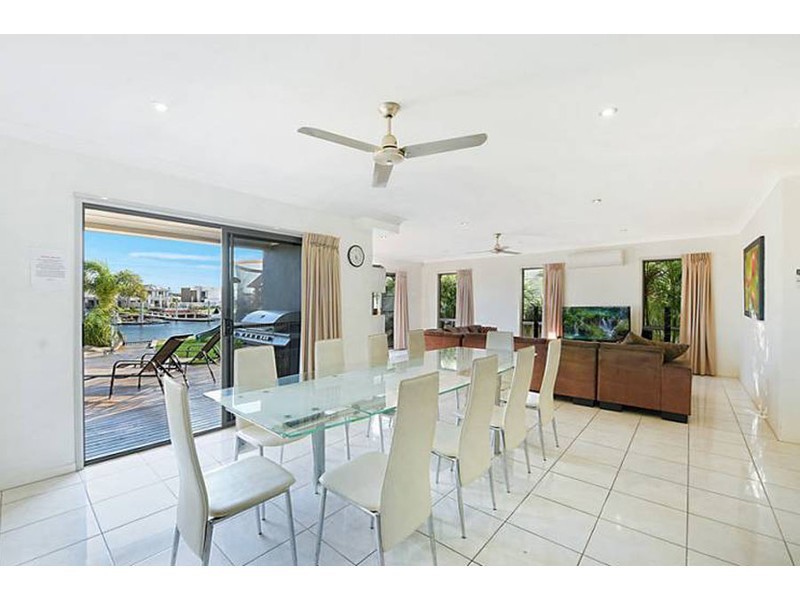 54 Palladium Boulevard, Hope Island QLD 4212