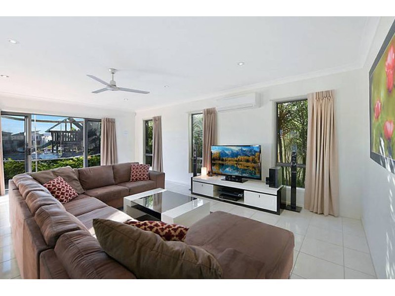 54 Palladium Boulevard, Hope Island QLD 4212