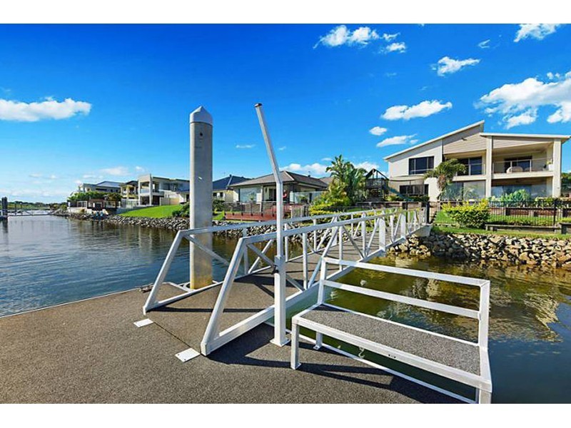54 Palladium Boulevard, Hope Island QLD 4212