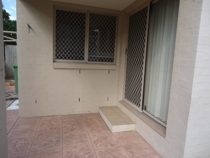 1/21 Central Street, Labrador QLD 4215