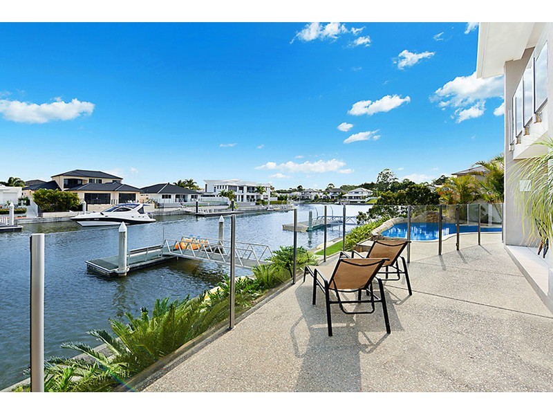 27 North Quay Drive, Biggera Waters QLD 4216