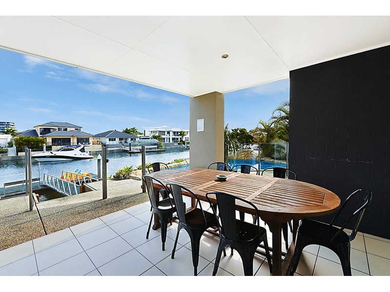27 North Quay Drive, Biggera Waters QLD 4216
