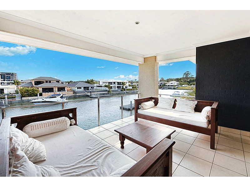 27 North Quay Drive, Biggera Waters QLD 4216