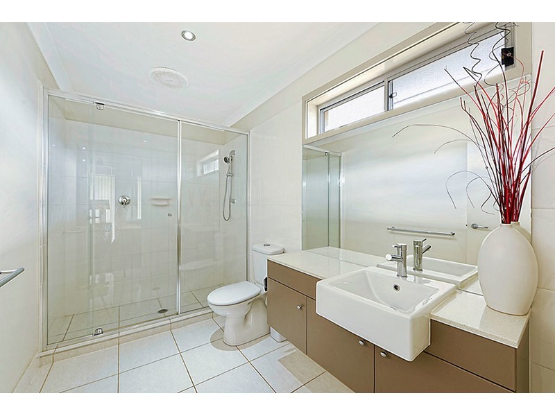 27 North Quay Drive, Biggera Waters QLD 4216