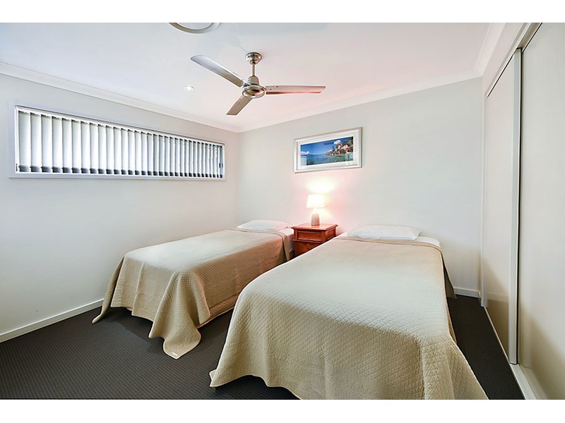 27 North Quay Drive, Biggera Waters QLD 4216