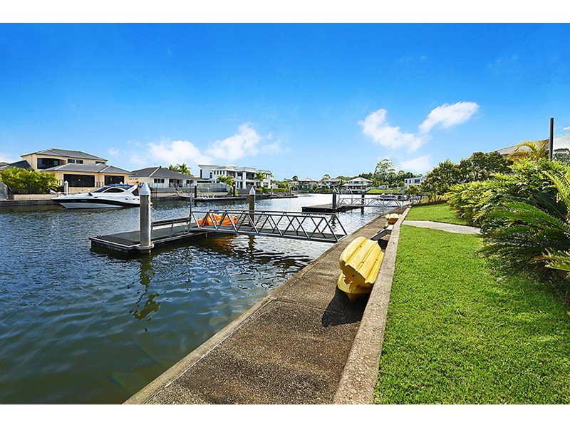 27 North Quay Drive, Biggera Waters QLD 4216