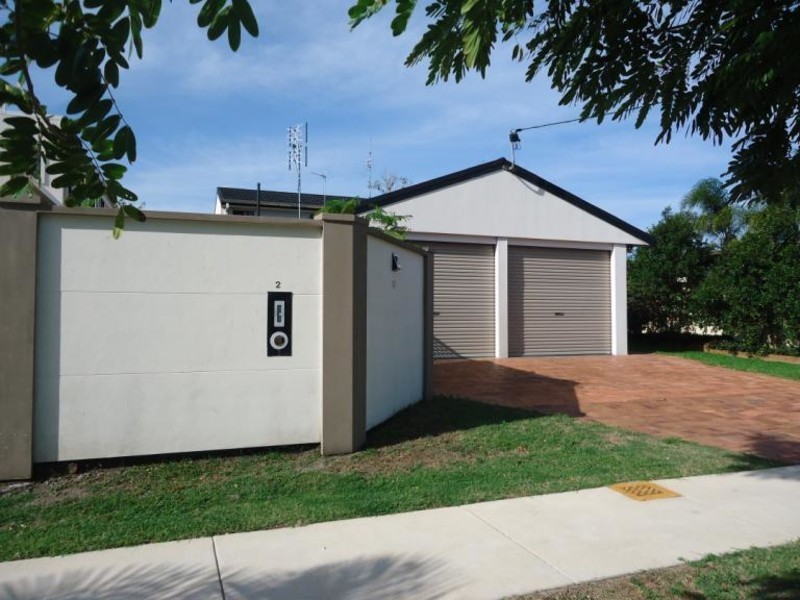 2/43 Errol Avenue, Paradise Point QLD 4216