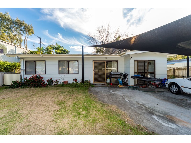 34 Allinga Street, Coombabah QLD 4216