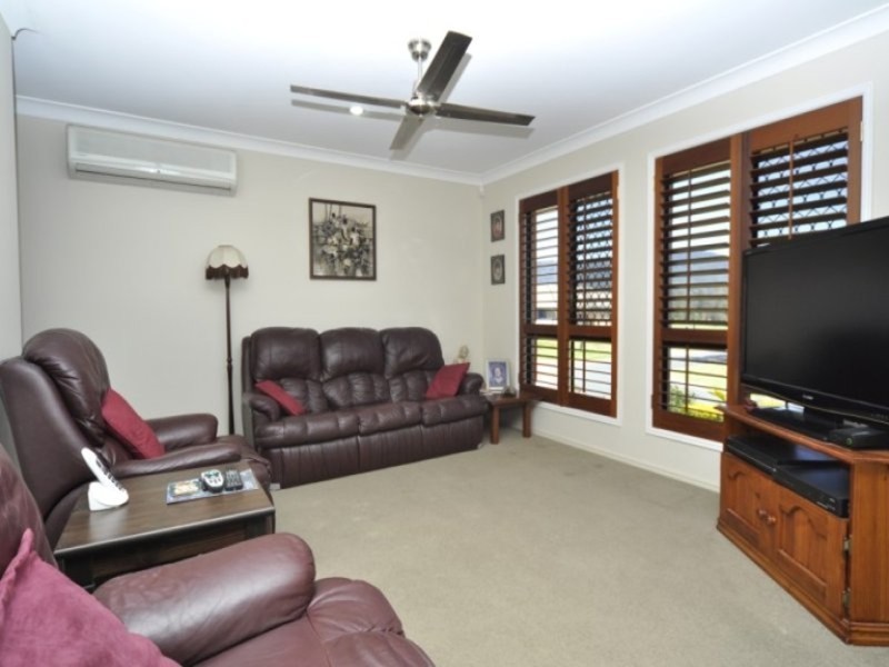 9 Paddy Place, Oxenford QLD 4210