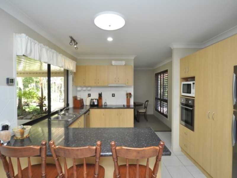 9 Paddy Place, Oxenford QLD 4210