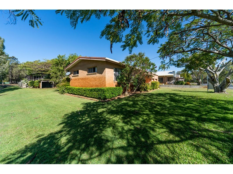 163 The Esplanade, Coombabah QLD 4216