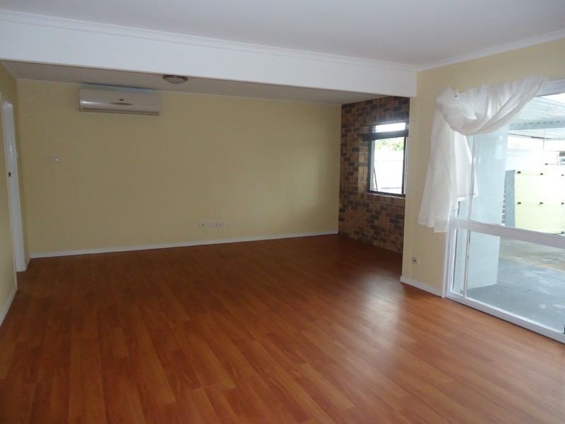 64 Jacaranda Avenue, Hollywell QLD 4216