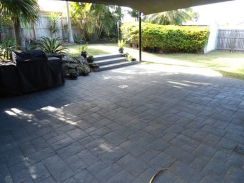 271 Central Street, Arundel QLD 4214
