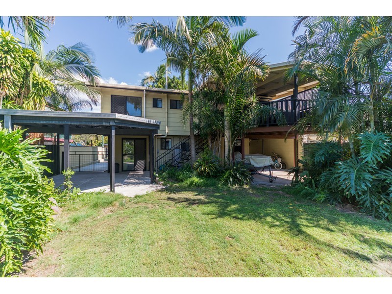 17 Iando Street, Coombabah QLD 4216