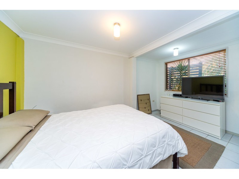 17 Iando Street, Coombabah QLD 4216