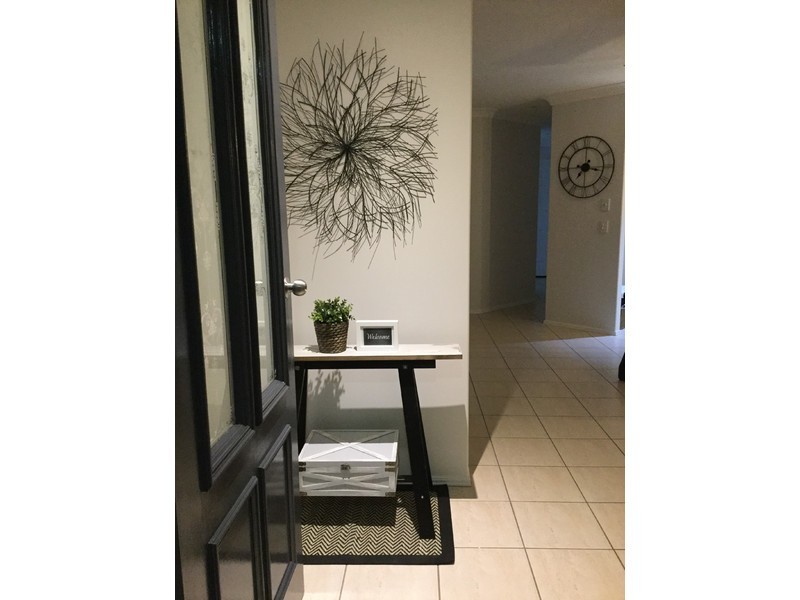 2/11 Teal Avenue, Paradise Point QLD 4216
