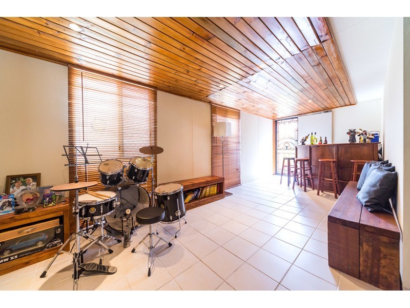 120 Sidney Nolan Drive, Coombabah QLD 4216