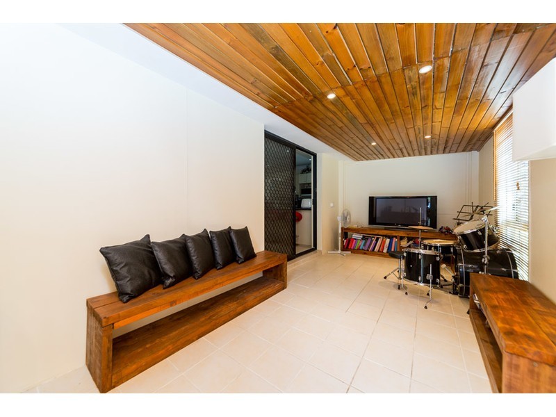 120 Sidney Nolan Drive, Coombabah QLD 4216