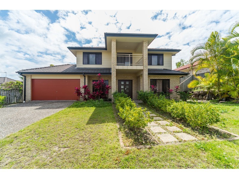 34 Gerard Street, Pacific Pines QLD 4211