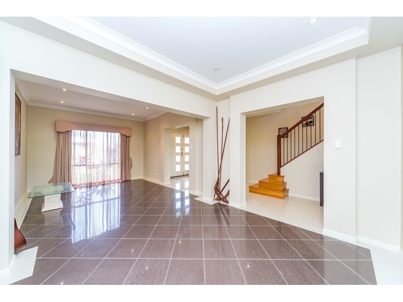 34 Gerard Street, Pacific Pines QLD 4211