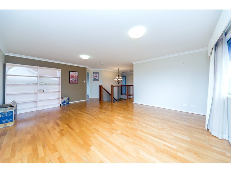 34 Gerard Street, Pacific Pines QLD 4211