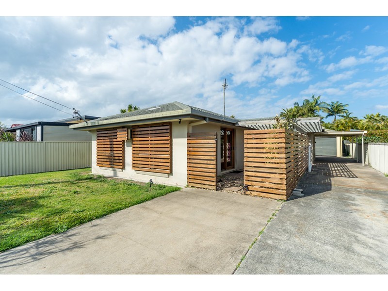 13 Jacaranda Avenue, Hollywell QLD 4216