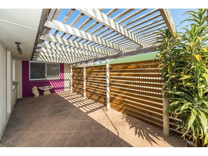 13 Jacaranda Avenue, Hollywell QLD 4216